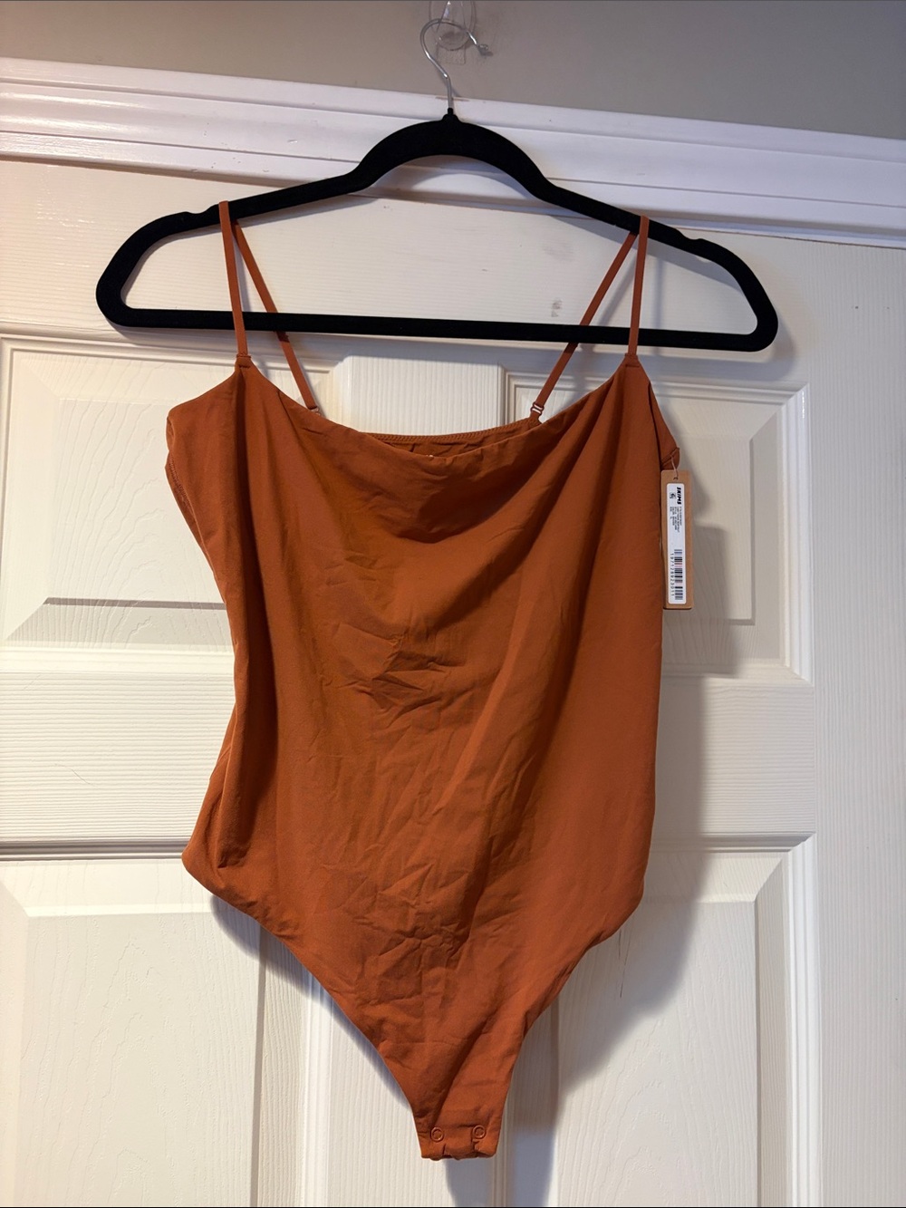 SKIMS Fits Everybody Cami Thong Bodysuit in Bronze XL